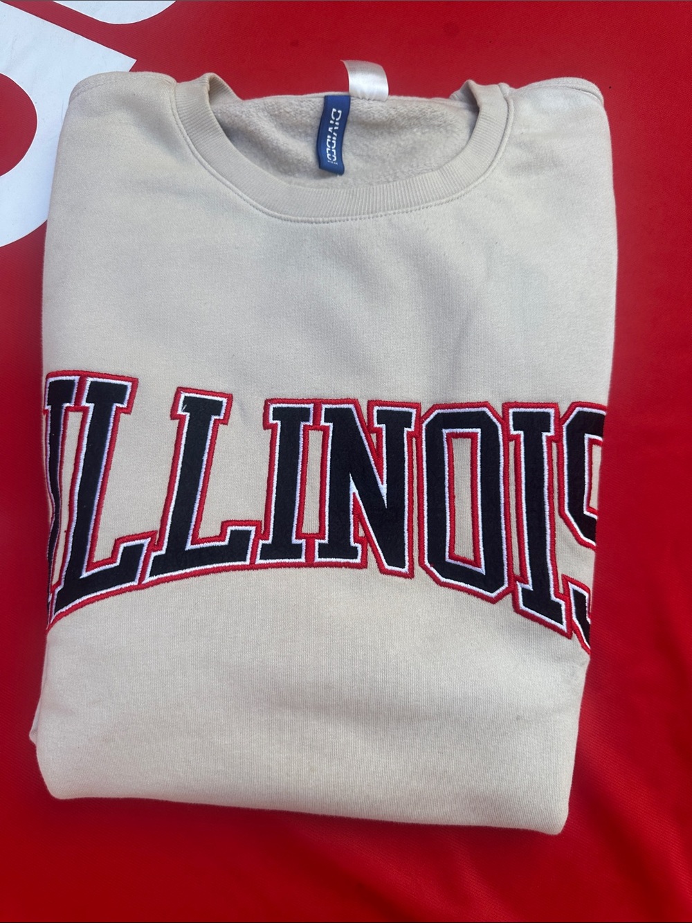 H&M Cream Crewneck with Black & Red Illinois Appliqué